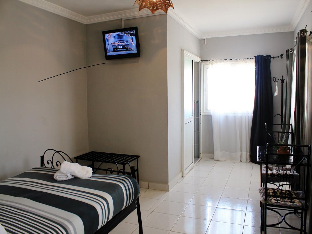K.Meleon-Hotel Antananarivo Exterior photo